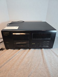 Pioneer PD-F505 25 Disc CD Player (For Parts Or Repair)