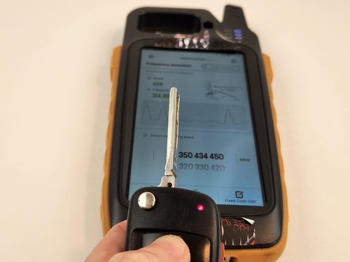 FOR PARTS ONLY ORIGINAL AUDI A3 11-17 WIDE BLADE OEM FLIP KEY LESS REMOTE FOB US - Picture 14 of 14