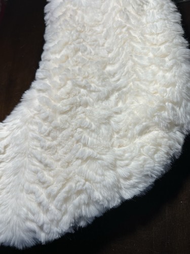 TAHARI NUOVO!!! Calza natalizia in pelliccia sintetica SUPER MORBIDA!!! Set 2 LUSSO Splendidi! - Foto 2 di 6