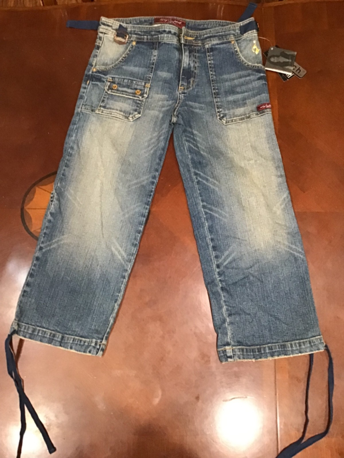 Picture 2 of 22