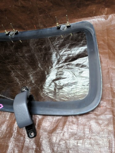 95-00 Toyota Tacoma SR5 Left Driver Side Rear Quarter Glass - Picture 7 of 9
