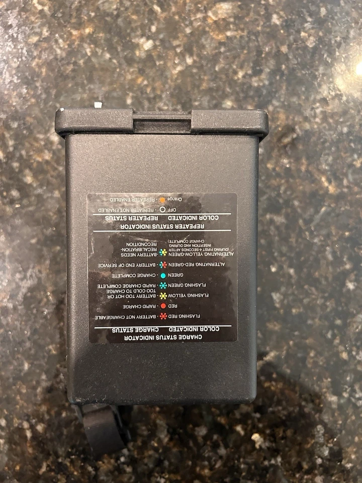 Motorola Impress Vehicle Rapid Charger WPLN4208C with power wires For MT/XTS - Image 3 of 4