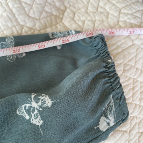 Justify Kleid grün Schmetterlinge Gummibund XL Langarm Rüschenkragen - Bild 8 von 12