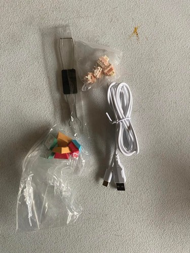 Womier 60% Percent Keyboard with Light Box, Wired Keyboard Gaming Mechanical - Picture 5 of 5