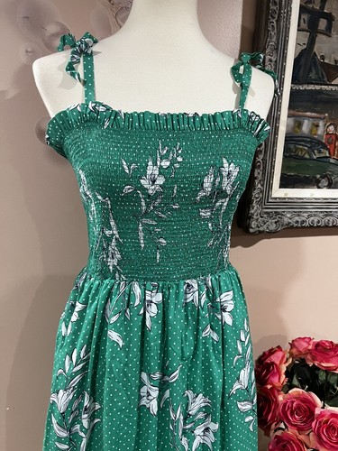 Draper James Smocked Thin Straps Floral Green Dress Size S - Picture 2 of 9