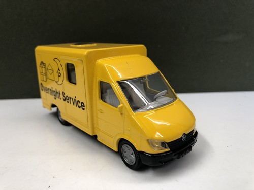 Siku 2021 Mercedes Benz Overnight Post Van 1/55 1085 Sprinter Van (Box Damaged) - Picture 6 of 12
