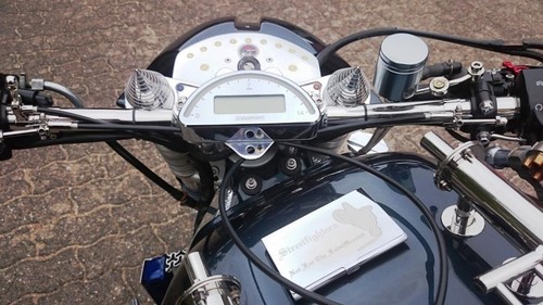 Wunderschöne, einzigartige CBR 900 RR Streetfighter TÜV NEU bis 06/2017 - Bild 6 von 12