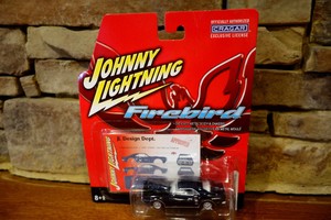 Johnny-Lightning-Firebird-1967-Pontiac-Firebird-NIB-2005-Edition
