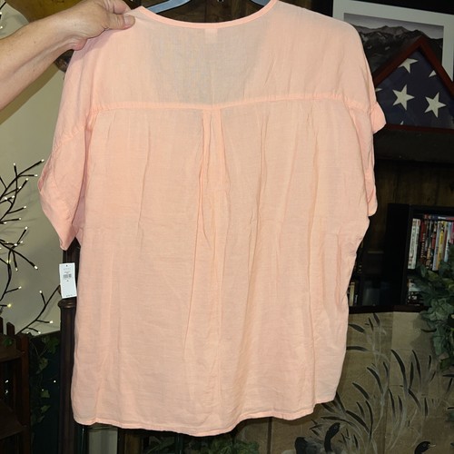 Old Navy Woman’s Size Xl Peach Lightweight Shirt - Picture 3 of 3