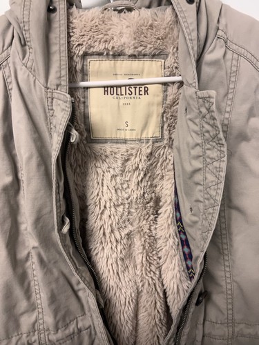 Hollister Women's Beige Lined Winter Hooded Parka Coat Small - Picture 3 of 6