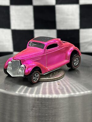 Hot Wheels Redline Classic 36 Ford Coupe Hot Pink 1969