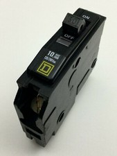 SQUARE D QO130  30A 1 POLE 30 AMP CIRCUIT BREAKER TYPE QO 