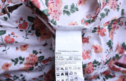 Womens Shirt United Colours of Benetton Size Small Blouse Floral Article - Picture 7 of 7