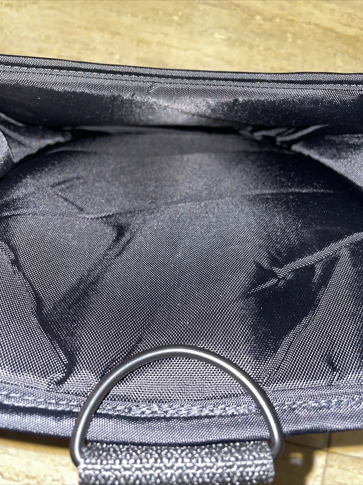 Bolsa para tablet Mighty Pouch Whataburger Drive Through Waiter Foto 4 de 4