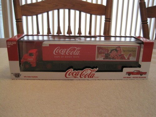 2018 M2 Machines Maßstab 1:64 Coca Cola 1957 Dodge Coe & 1957 Chrysler 300C - Bild 1 von 10