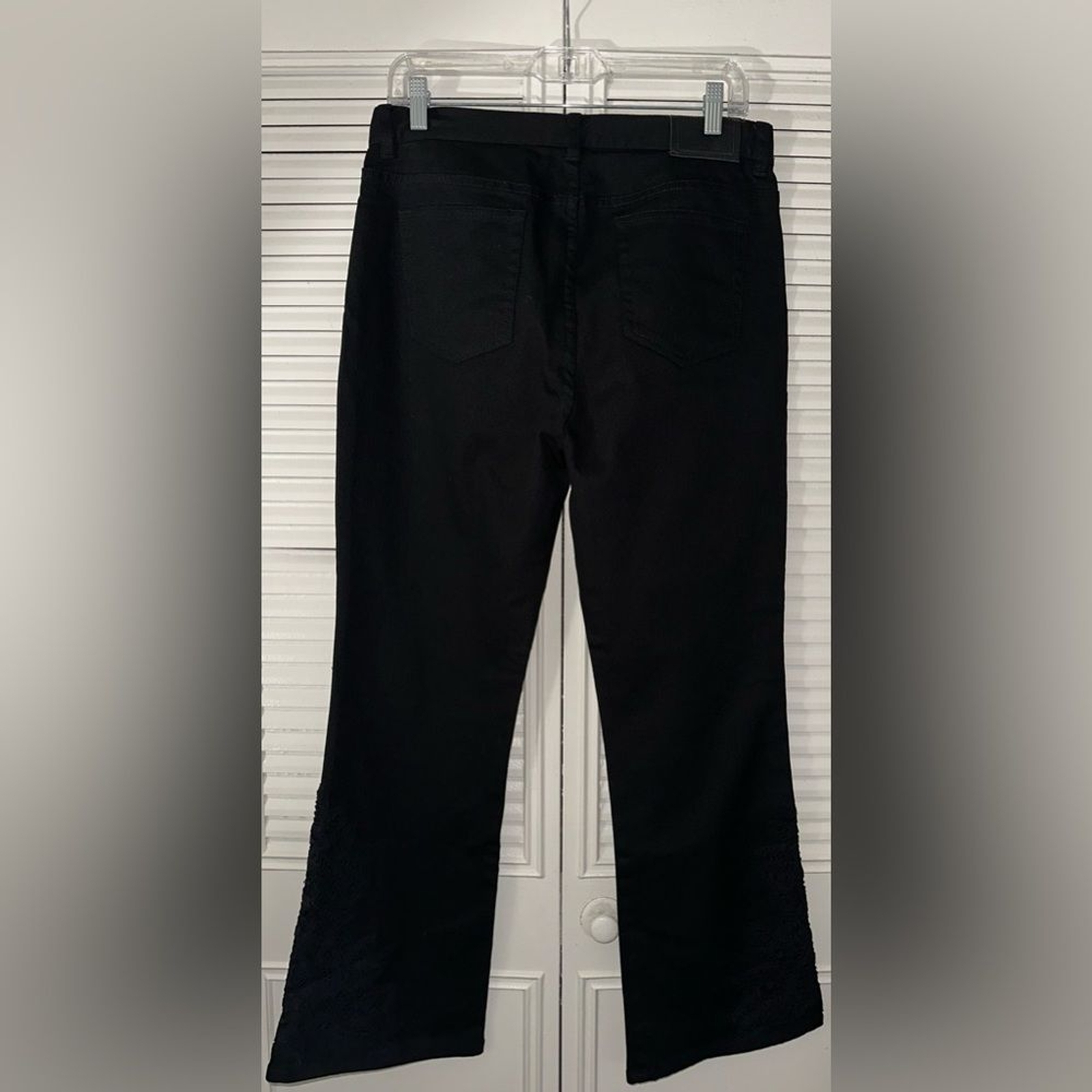 Lauren Jeans Co Ralph Lauren Petite Black Floral Lace Appliqué Jeans Size 10P thumbnail 7