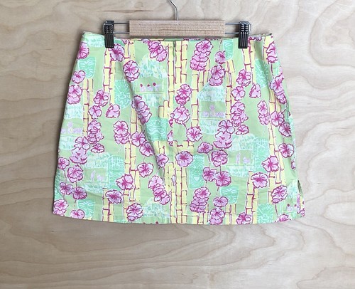 Vintage Lilly Pulitzer Miniskirt Women Size 8 Green Floral Zip Back Slit Hem. - Picture 2 of 7