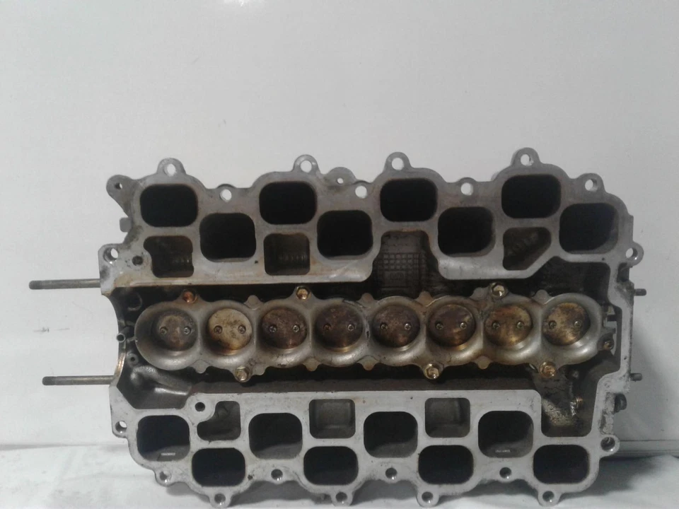 Used Upper Engine Intake Manifold fits: 2003  Lexus ls430 upper Upper Grade - Image 4 of 4