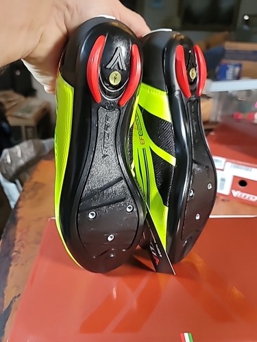NEU Vittoria Fusion 2 Rennradschuhe Fluro - EU 40,5 US 7 3/4 Herren 9 Damen - Bild 9 von 18
