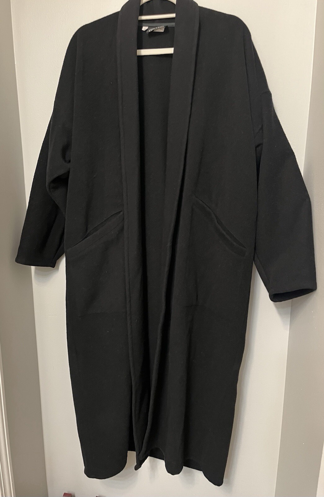 Picture 2 of 10