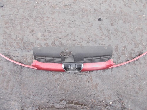 PEUGEOT 206 2003 FRONT BUMPER GRILL & BADGE EMBLEM RED 9628934280 - Picture 2 of 10