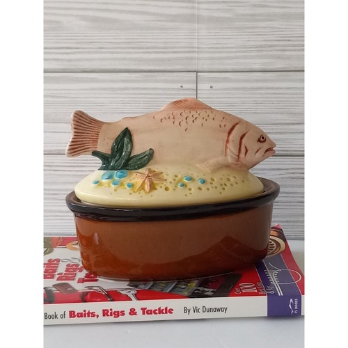 Top de escena de playa para hornear con pescado de Sigma the TasteSetter 1983 - Imagen 2 de 11