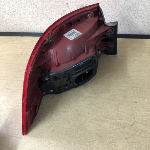 VW PASSAT ESTATE B7 (2010-2015) REAR LIGHT TAILLIGHT DRIVER RIGHT SIDE 3AF945096 - Picture 7 of 8