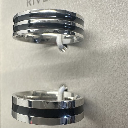 Eine Packung Herren Ringe Stilvoll Modisch Trendig Silber Edelstahl Schmuck - Bild 2 von 5