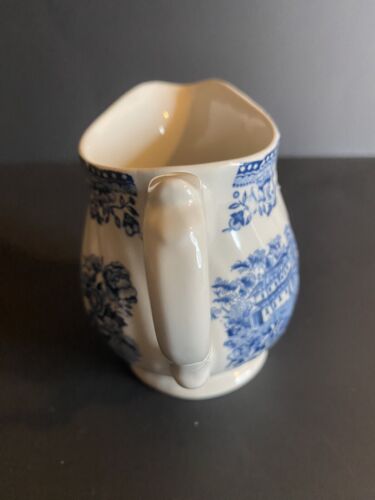 Vintage Churchill Blue Willow Creamer Made in Staffordshire England - Picture 3 of 6
