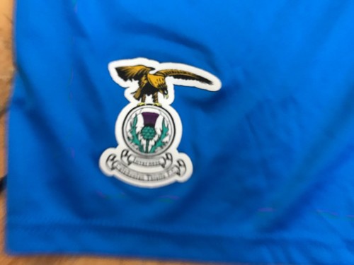 INVERNESS CALADONIAN THISTLE FOOTBAL SHORTS AGE 9-10 YRS Home Puma Blue - Picture 2 of 3