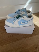 靴 NIKE AIR JORDAN 1 RETRO LOW OG ICE BLUE Jordan 1 Retro OG Premium Low Ice Blue for Sale