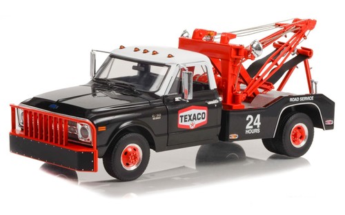 1:18 GREENLIGHT *TEXACO OIL* 1970 CHEVROLET C-30 COOTER'S WRECKER NIB - Picture 2 of 3