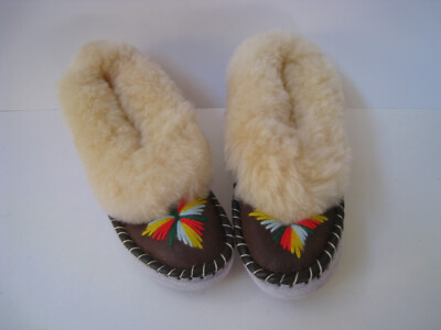 Highlander slippers best sale