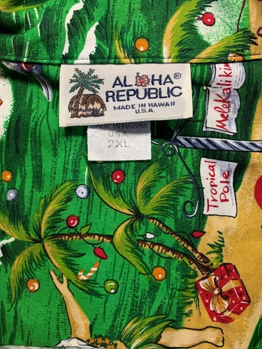 ALOHA REPUBLIC Men's Santa Claus Christmas Island Print Hawaiian Shirt Size 2XL - Picture 5 of 6