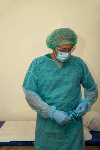 Vestidos desechables ropa de protección médica - VENTA últimas 300 piezas. - Imagen 5 de 9