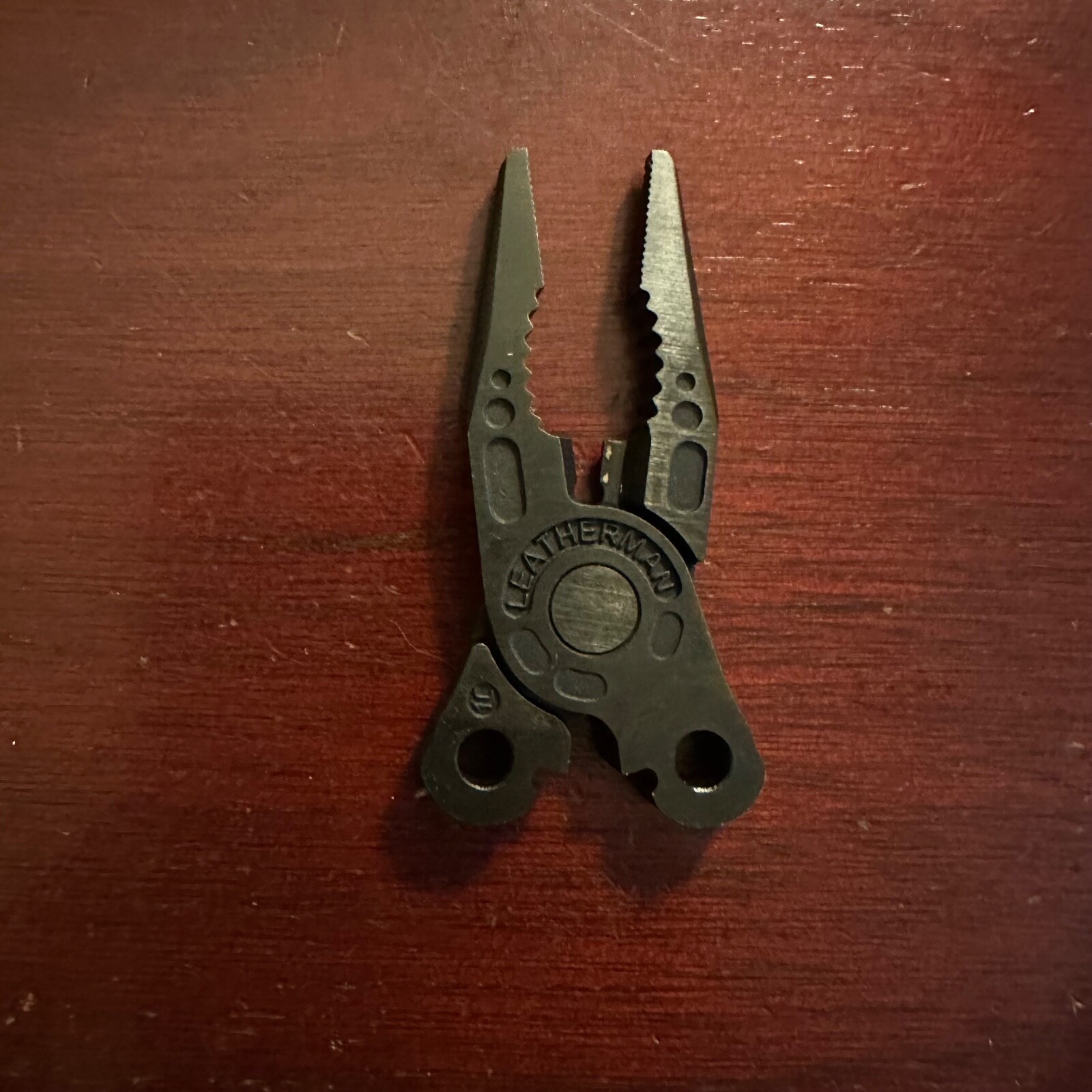 New replacement parts Leatherman SKELETOOL TOPO One (1) part for