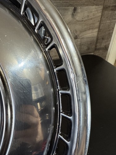 Cubierta de rueda tapacubos OEM 1969 1970 1971 1972 1973 1974 1975 Chevy Impala 15" OEM - Imagen 20 de 24