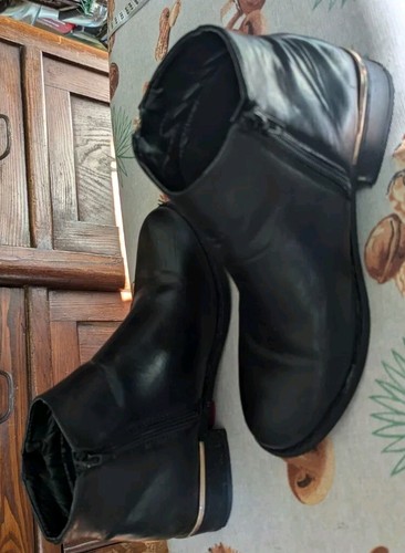 Claudia Ghizzani Boots Schwarz Mit Goldene Akzente Gr 40 - Bild 3 von 8
