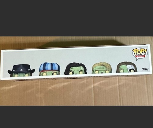Funko POP! Rocks Pearl Jam Zombie Variant GITD 5 Pack - A Ten Club Exclusive! - Picture 4 of 6