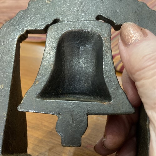 Liberty Bell Bookends in Solid Cast Iron Bronze - Picture 7 of 9