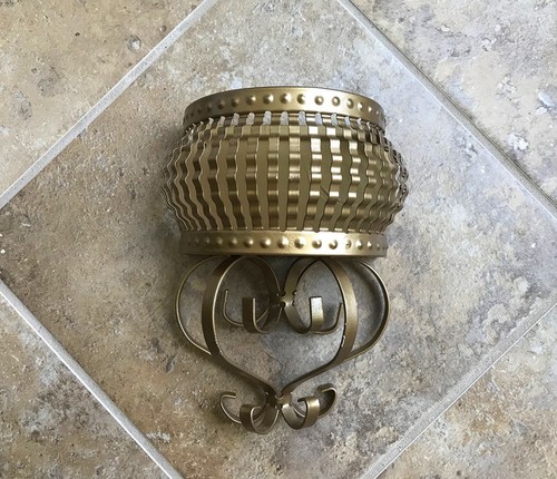 Vintage Farmhouse Half Basket Wall Mounted Faux Flower Holder Gold Metal Decor - Picture 2 of 12