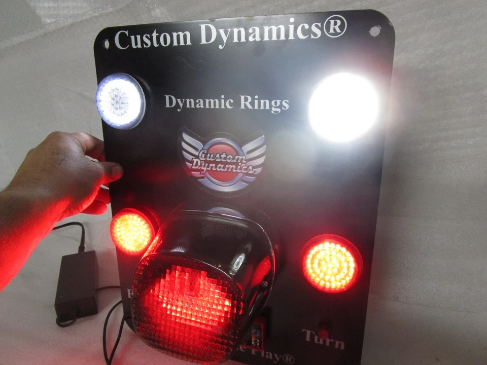 Custom Dynamics LED Tail Light Turn Signal Display - Image 4 of 4