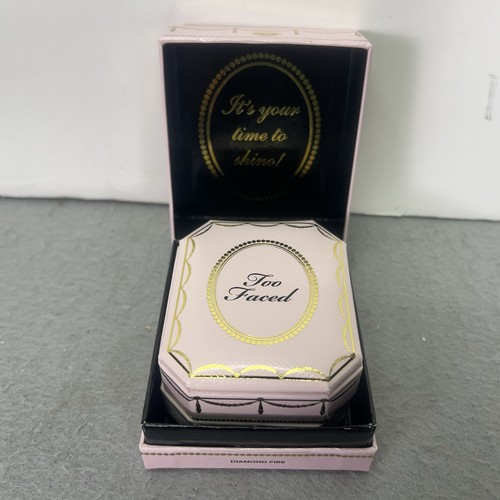 Too Faced Diamond Light Multi-Use Diamond Fire Highlighter NEW 12g/.42oz - Picture 6 of 7