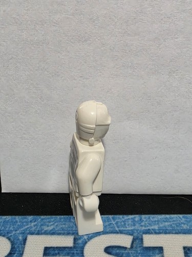 Lego Star Wars K-3PO Minifigure White C-3PO Droid Great condition - Picture 3 of 4