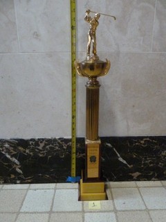 Vintage 1950's Golf Trophy Butterscotch Brownish Red Bakelite Catalin Base