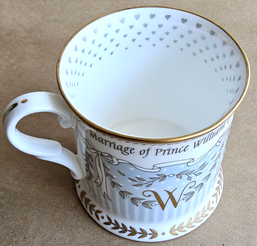 Official Commemorative Wm. & Catherine Wedding Tankard 24K (see details) - Picture 7 of 9