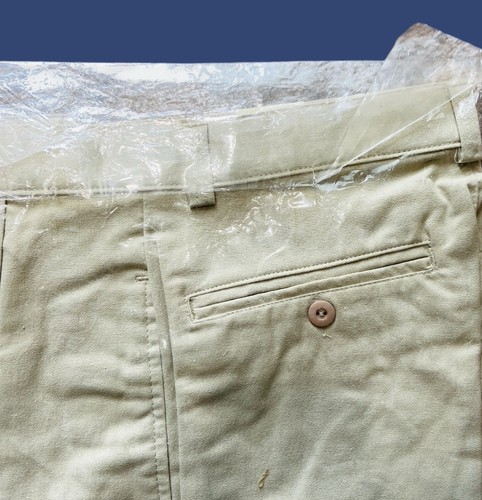 Bugle Boy Mens Shorts 30 Vincente Nesi Pleated Spring Break New Cream Khaki - Picture 5 of 6