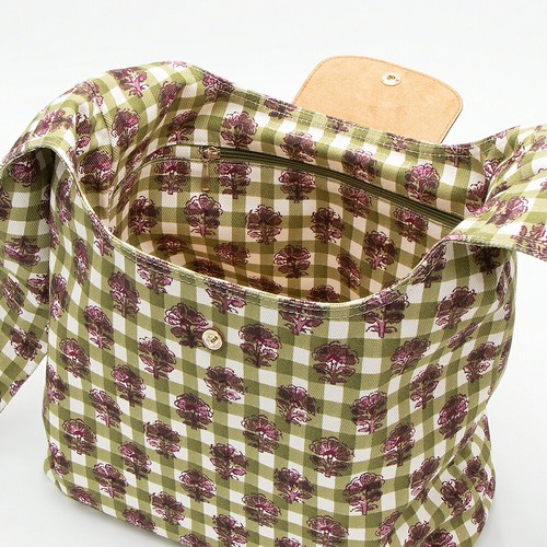 Le Pliage Shoulder Bag Flower Check Pattern W29cm x H27cm x D13.5cm Green - Picture 8 of 8