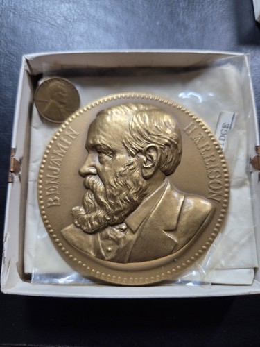 US Mint Presid Benjamin Harrison 3" Bronze Inaugural Commemorative Medal.[Lot-2] - Bild 1 von 4