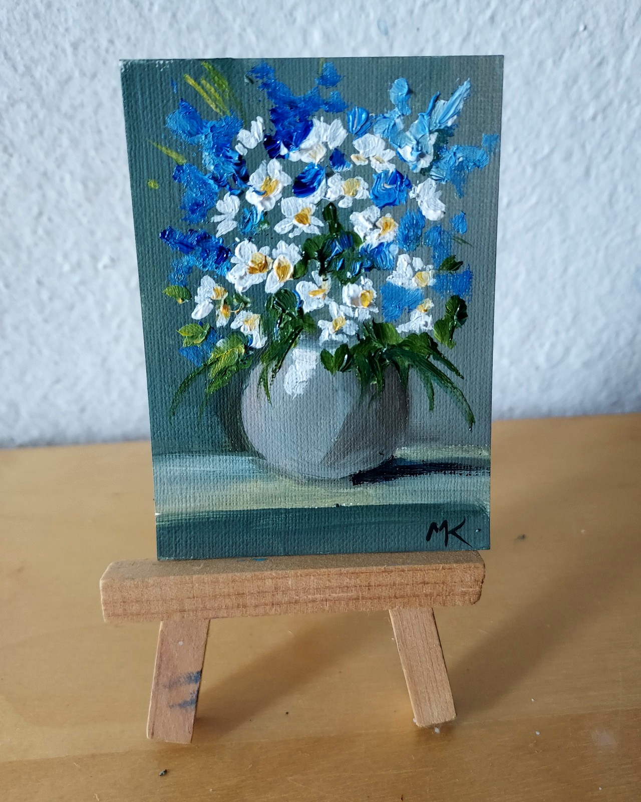 ACEO ORIGINAL oil painting  -Still life with Daisy flower - 2.5x3.5 in artist MK